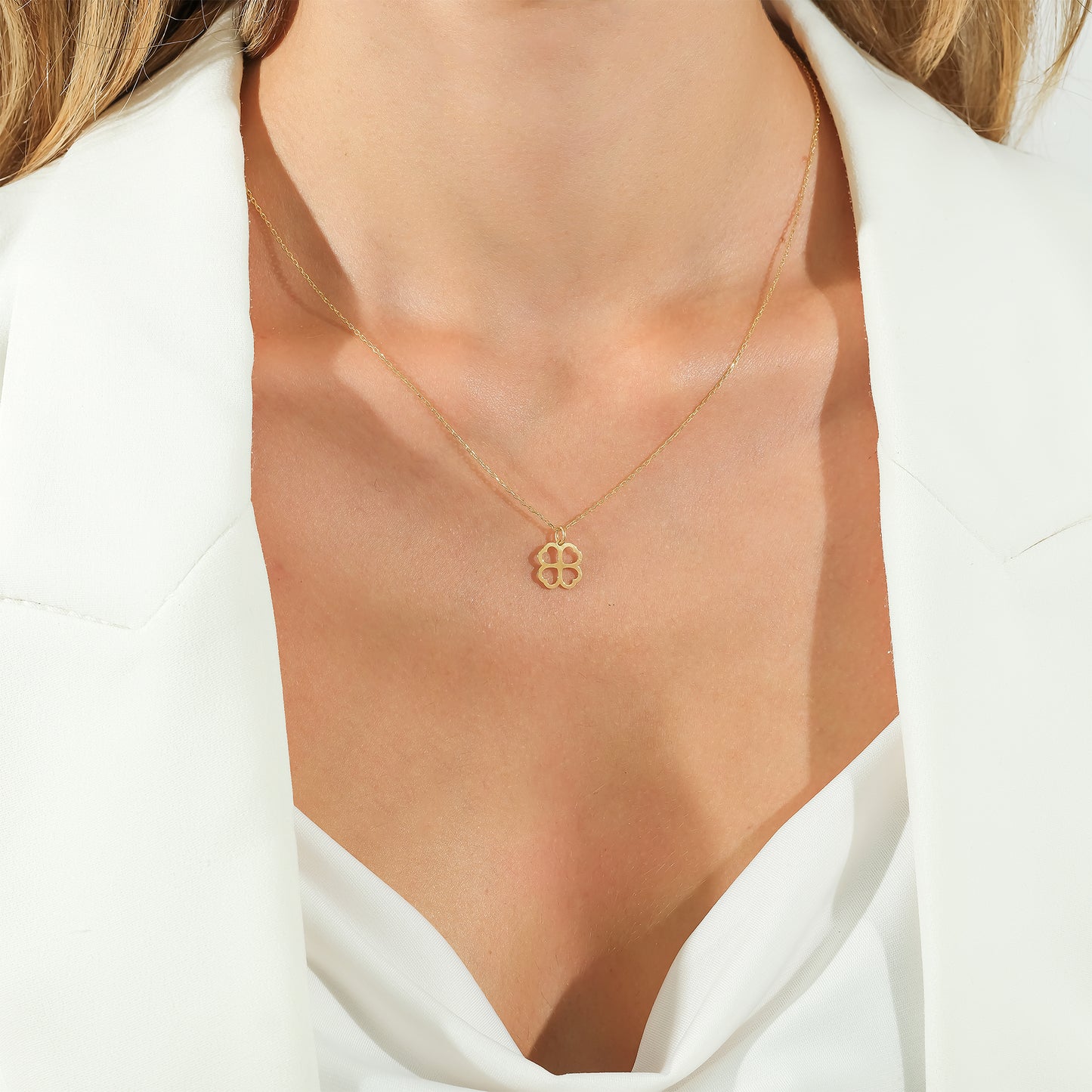 Daisy necklace, Five design necklaces