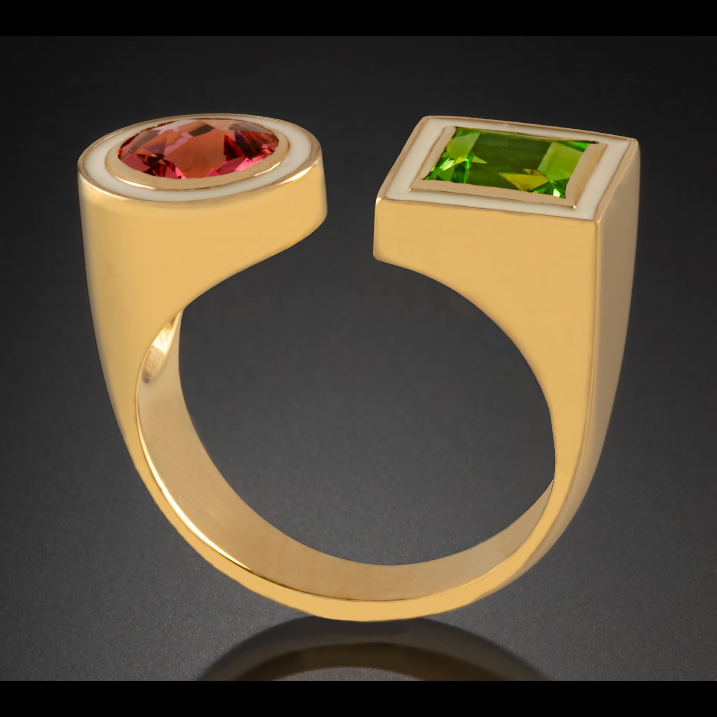 Toi eT Moi II,  Ring